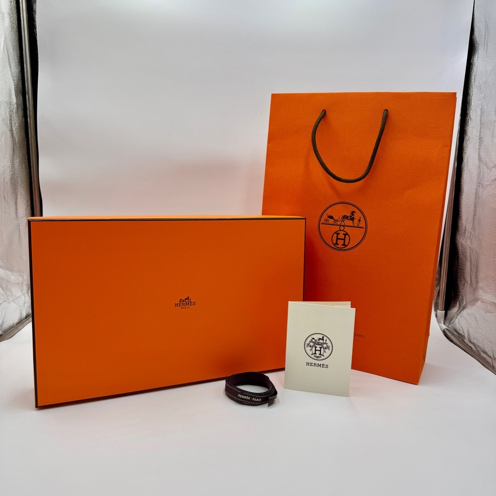 Hermes gift box and gift bag set